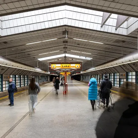 Stay2gether Japandi For 4 - Metro B Luka Lägenhet *